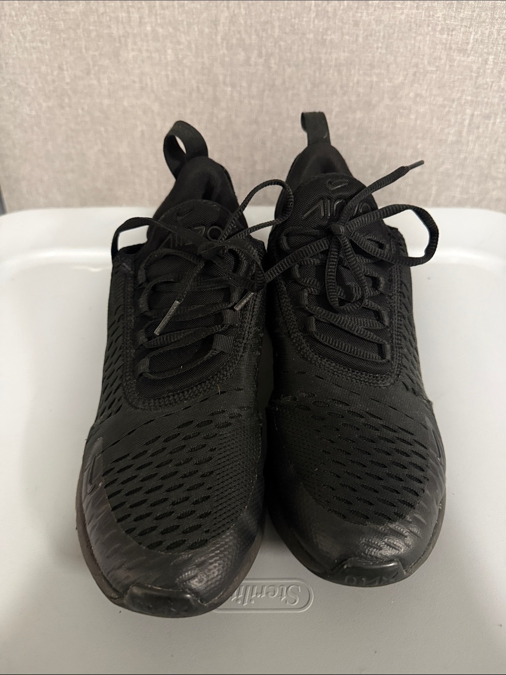 Nike Youth All-Black Lightweight Running Sneakers